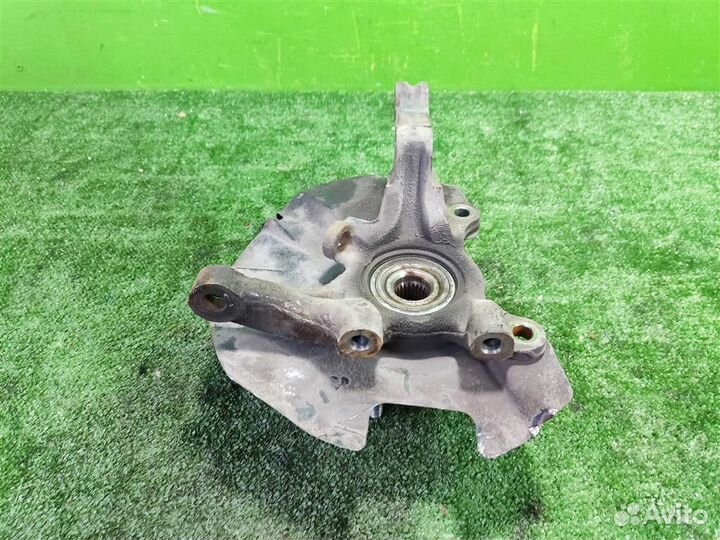 Кулак передний левый KIA RIO 2 (JB) 2006