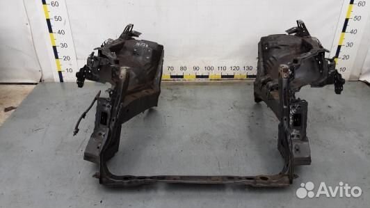 Передняя панель крепления облицовки (телевизор) to