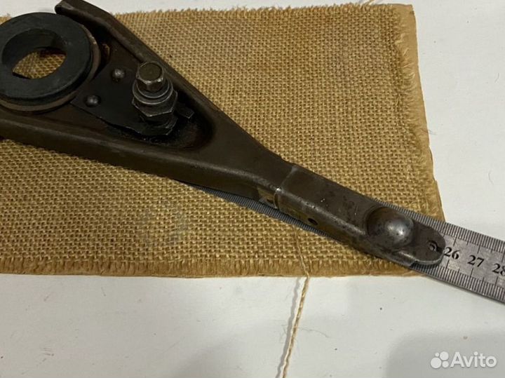 Вилка сцепления и выжимной подшипник Москвич 407