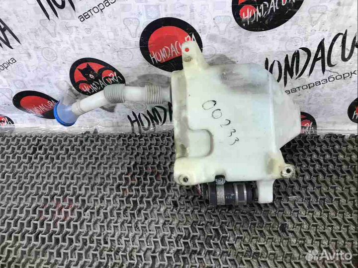 Насос (моторчик) омывателя фар Honda Accord