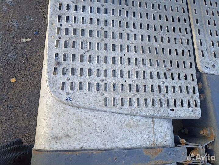 Трап на раму левый Daf XF106