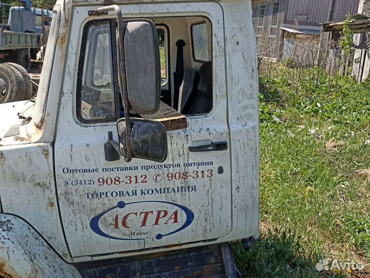 Дверь газ 3309