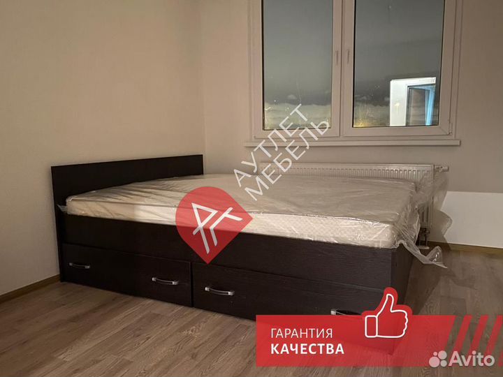 Кровать двухспальная