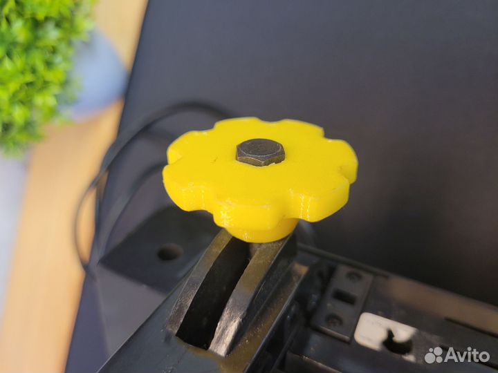 Игровой руль dialog