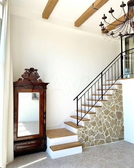 3-к. квартира, 72 м², 1/12 эт.