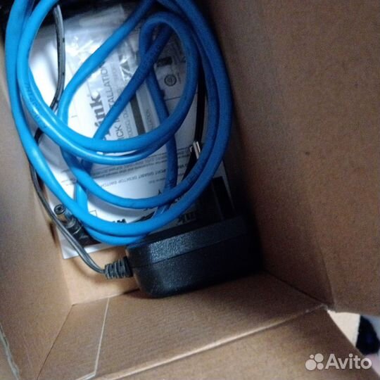 Switch свитч 8-port gigabit