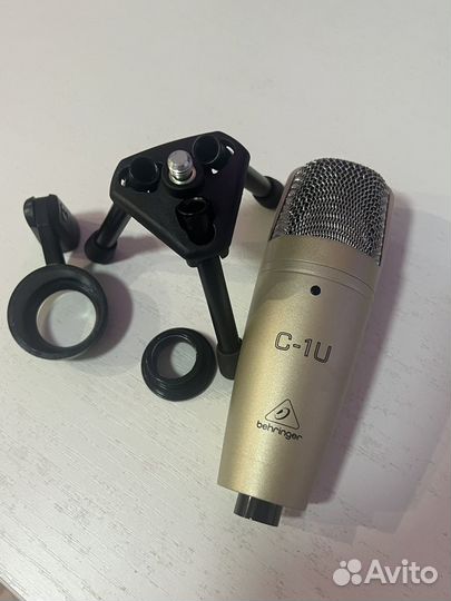 Микрофон behringer C-1U