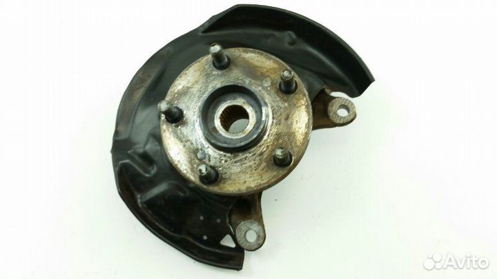 Ступица передняя правая Toyota Vista SV32