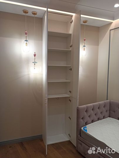 Шкаф распашной. Гарантия 12 месяцев