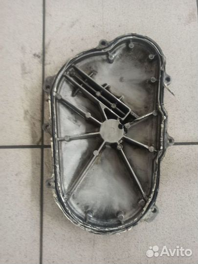 Крышка кпп polaris iq 440