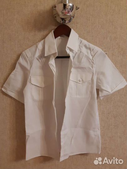 Женская форма полиции