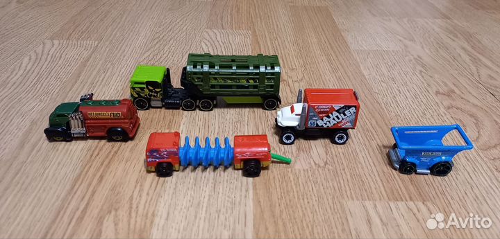 Hot wheels машинки коллекционные