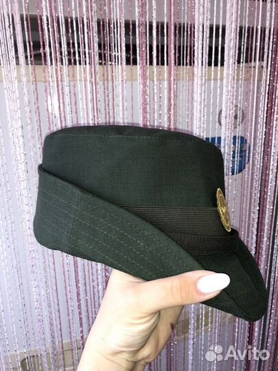 Шляпа женская для военных