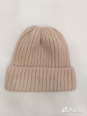 Шапка бежевая