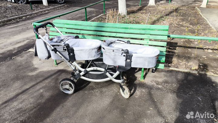 Коляска для двойни или погодок FD-design Zoom