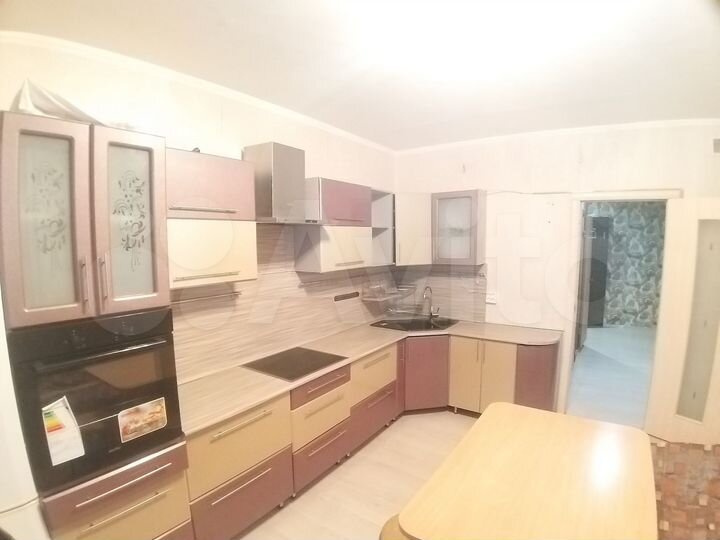 2-к. квартира, 60 м², 7/21 эт.