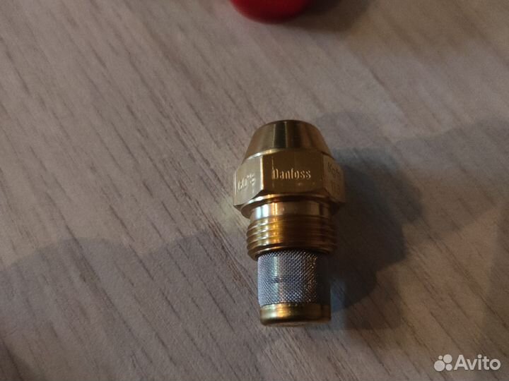 Форсунку Danfoss 3.00GPH,60S, 327.892.128