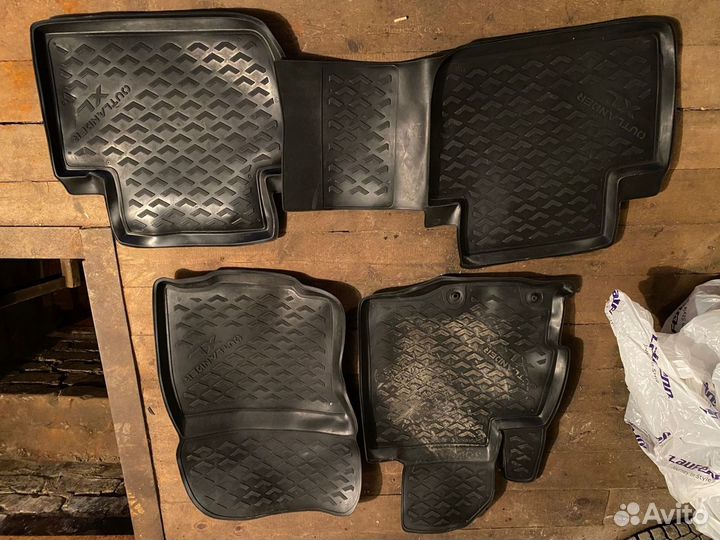 Автомобильные коврики