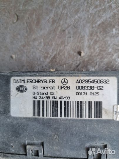 Блок управления вакуумным насосом Mercedes W203