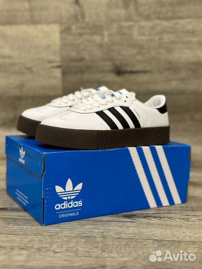 Adidas samba