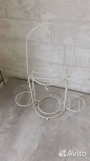 Подставка для чашек и блюдец