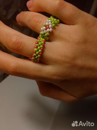 Кольцо из бисера