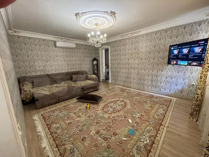 Дом 300 м² на участке 5 сот.