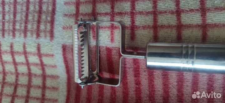 Нож для чистки овощей