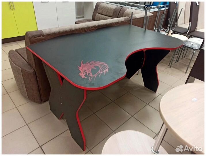 Игровой стол