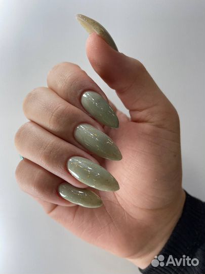 Мастер маникюра