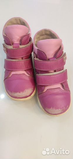 Ботинки для девочки 24 рр