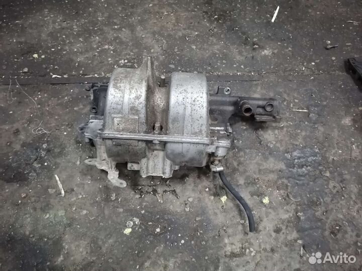 Коллектор впускной Opel vectra b 1,6