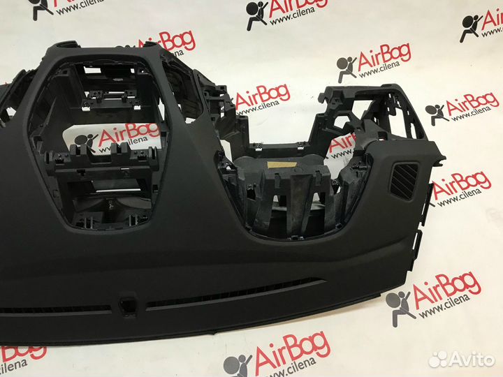 Торпедо панель приборов Hyundai ix35 арт.:3