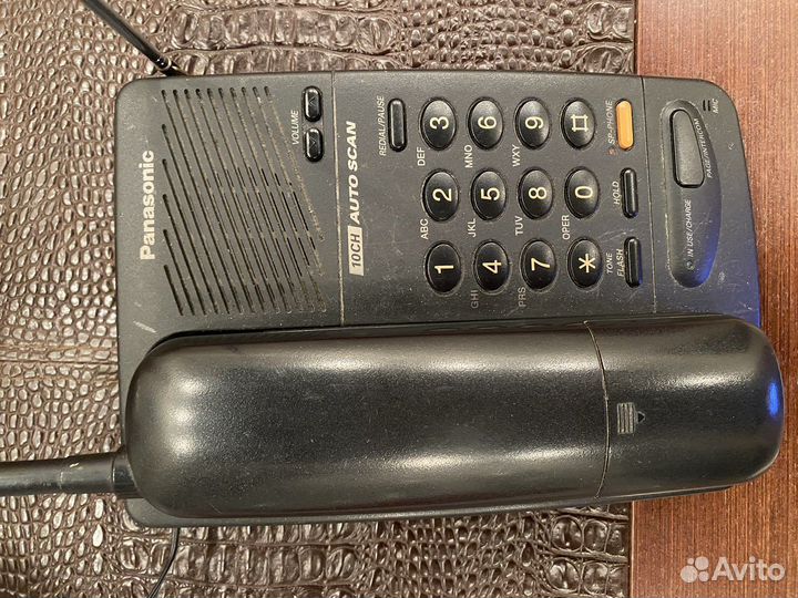 Телефон panasonic
