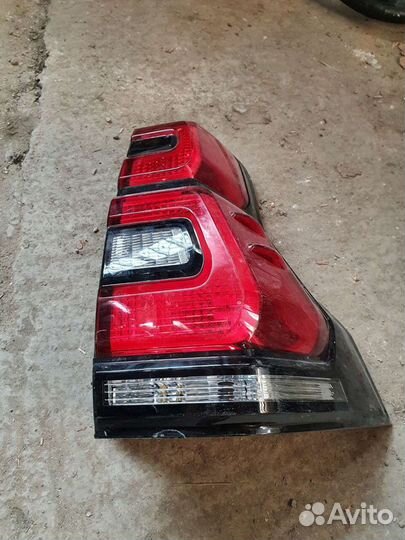 Фонарь правый Prado 150 Прадо 150 рестайлинг