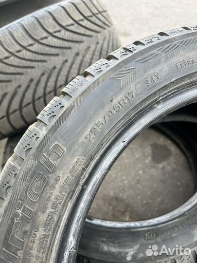 Goodride AZ 782 225/45 R17