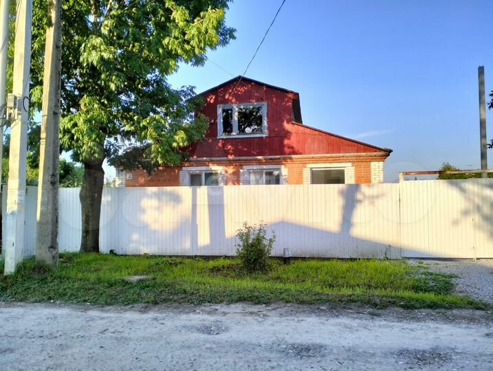 Дом 100 м² на участке 14 сот.