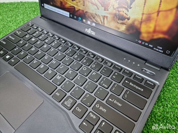 Ультрабук FullHD Core i5 7200U/512ssd/12gb
