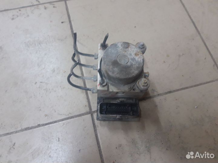 Блок абс рено дастер duster 4х4