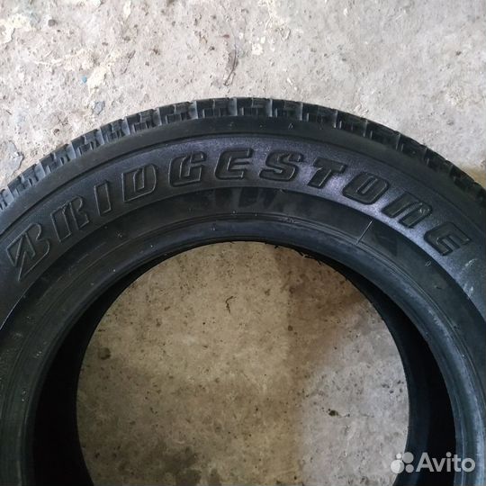 Bridgestone Dueler H/T 215/65 R16 98S