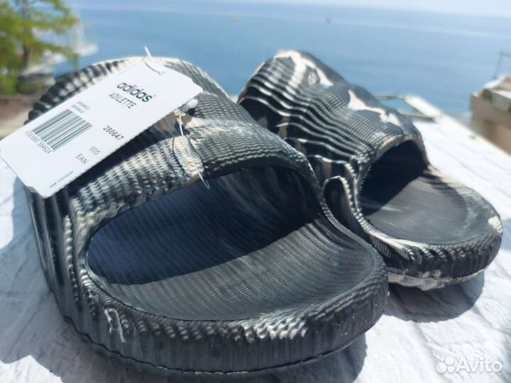 Шлепки Adilette 22 adidas