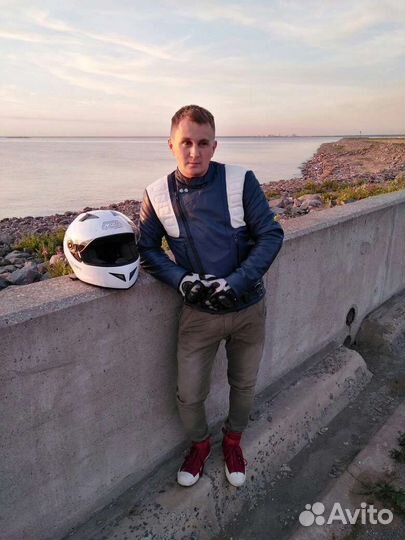 Мотокуртка кожаная мужская