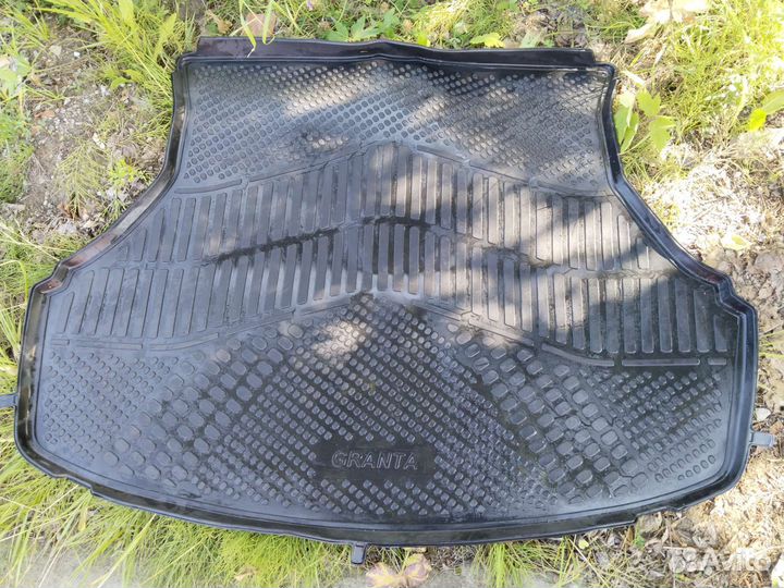 Коврик багажника Лада Гранта