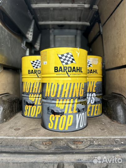 Моторное масло Total в ассортименте. 60 и 200 л