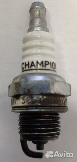 Свеча зажигания для мотокосы, триммера, бензопилы