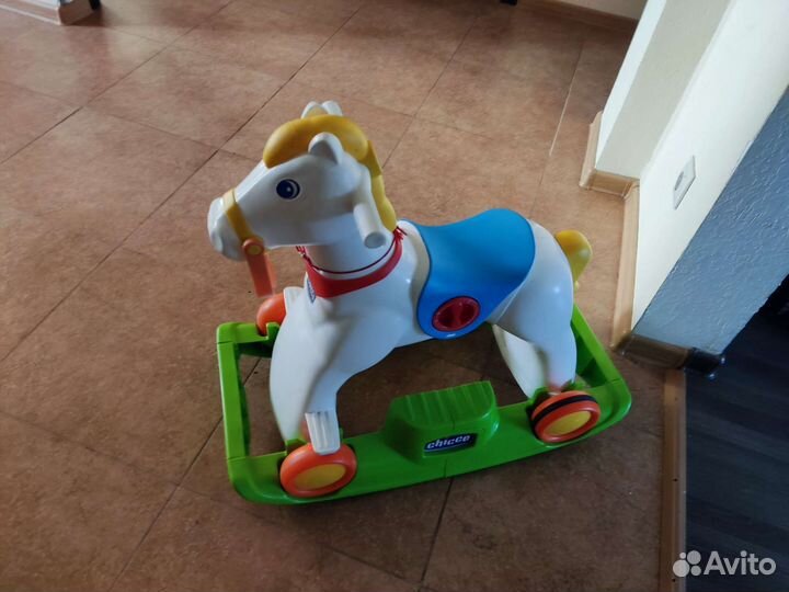 Качалка Chicco Лошадка Родео, каталка