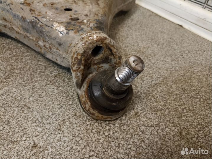 Рычаг передний для Mercedes Benz Sprinter