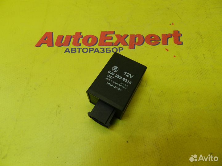 Реле airbag Skoda roomster/fabia 2