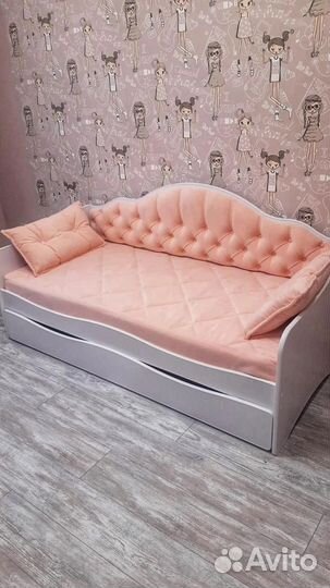 Детская кровать со вторым спальным местом