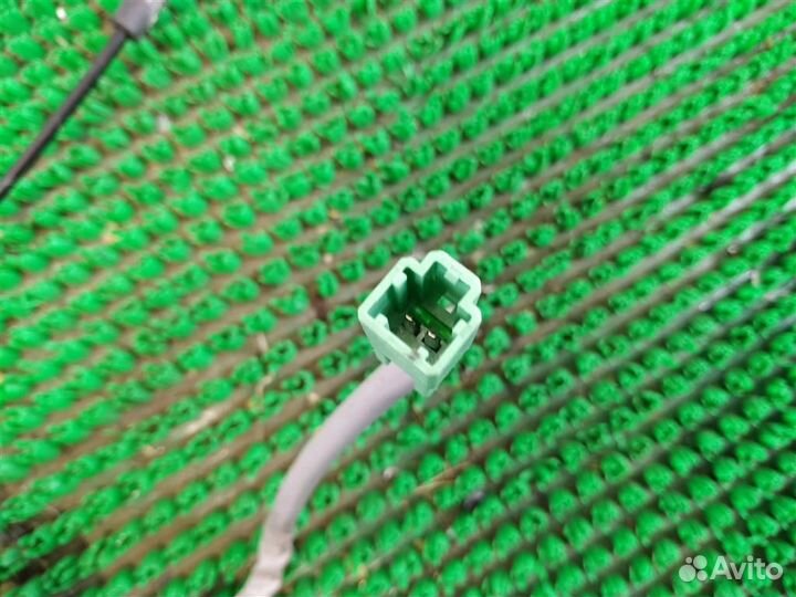 Стеклоподъемник передний правый Honda CR-V 2 (RD5